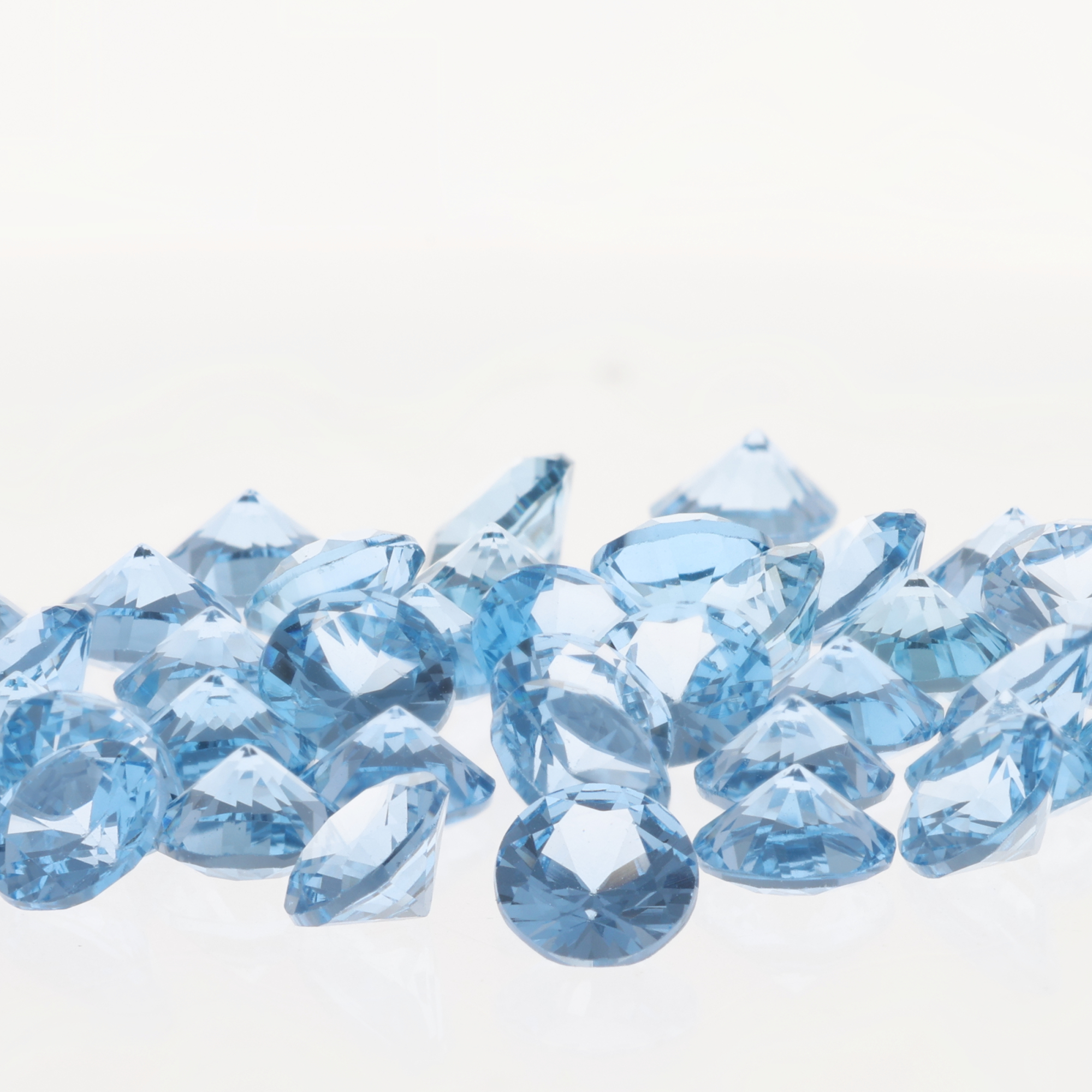 Aigue marine Bleue foncée Rond - 3,55 mm