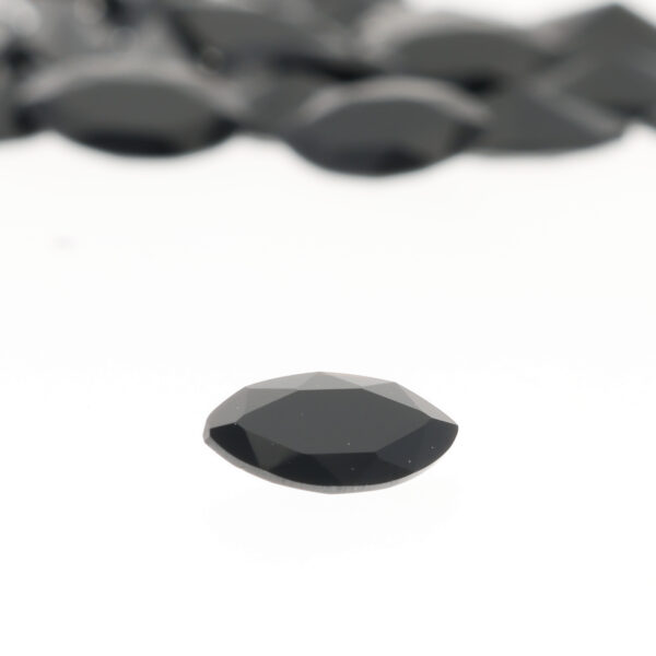 Onyx Marquise - 6,00 x 3,00 mm