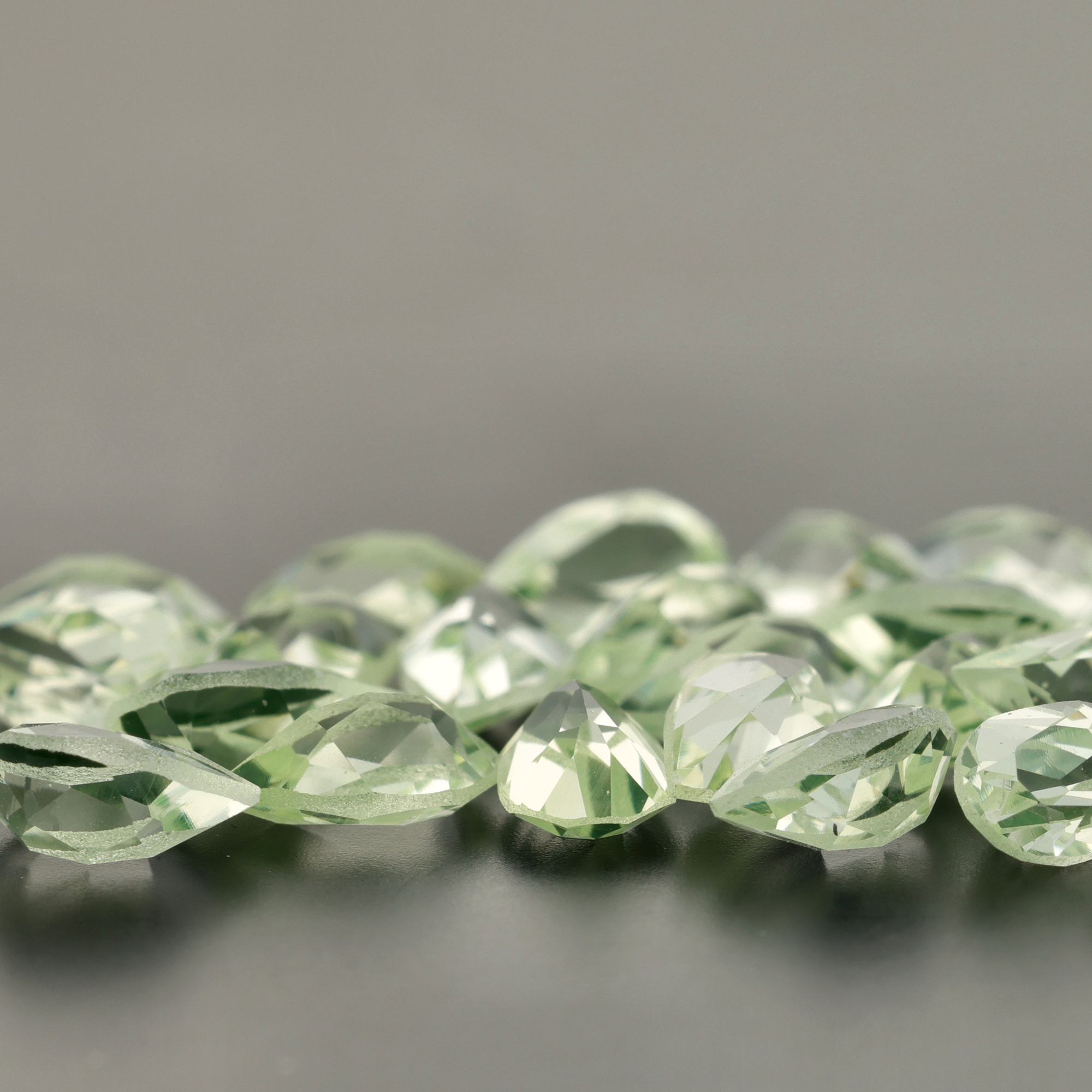Péridot Poire - 5,00 x 3,00 mm