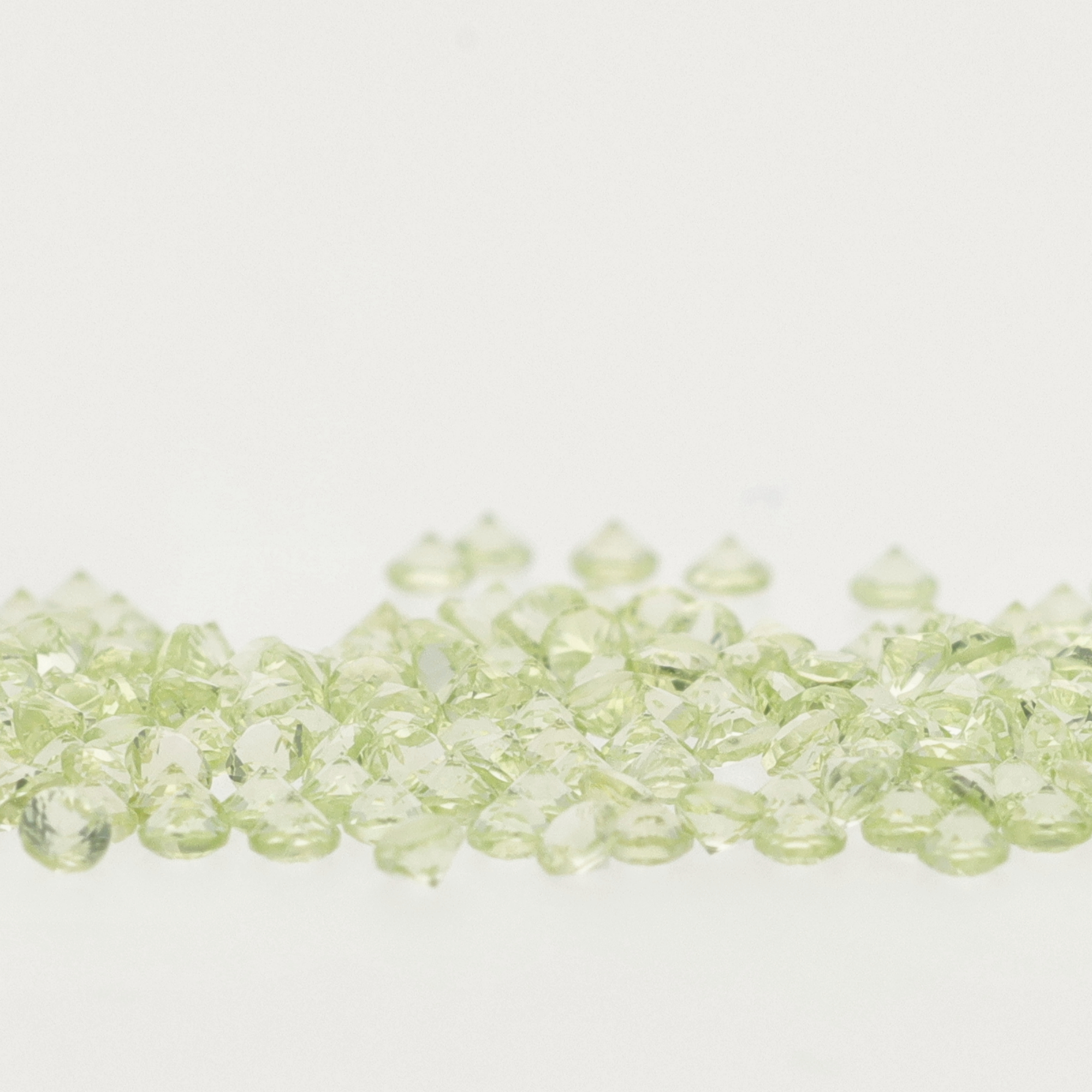 Péridot Naturel Rond - 1,30 mm