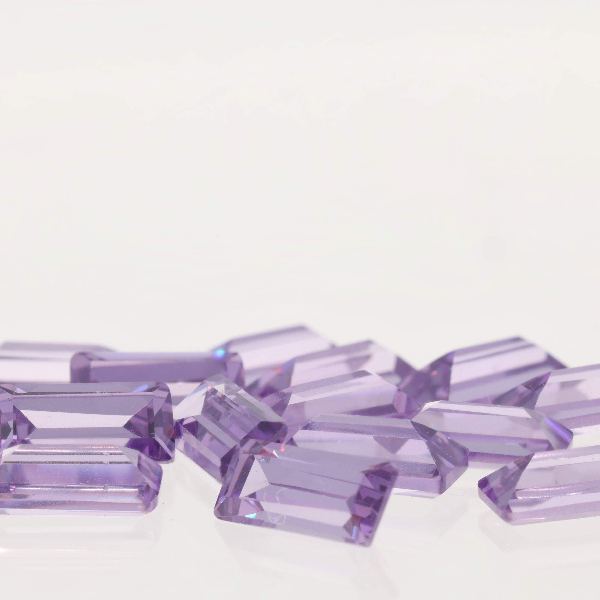 Zirconium Améthyste Baguette S.C - 5,00 x 2,50 mm