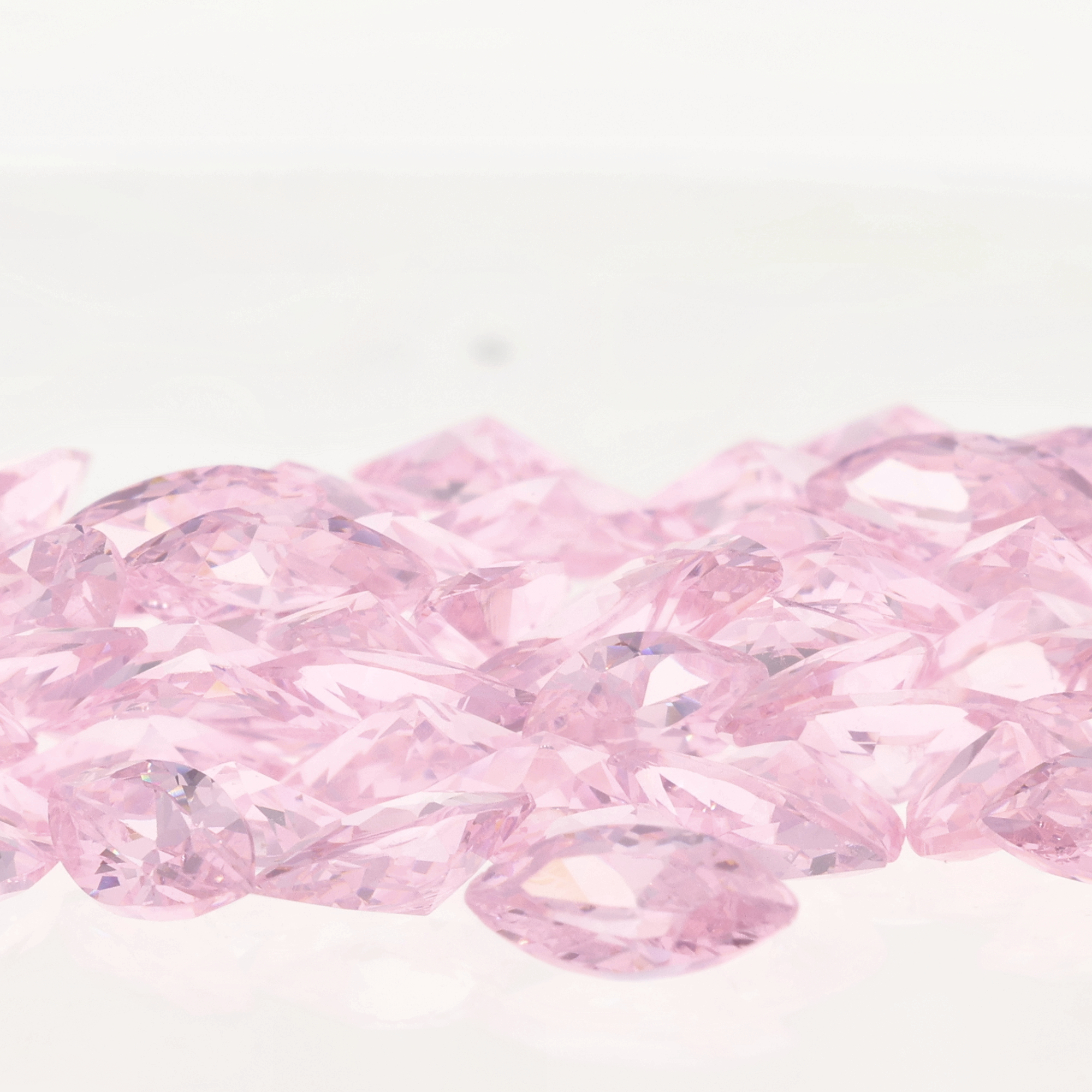 Zirconium Rose Marquise - 5,00 x 2,50 mm
