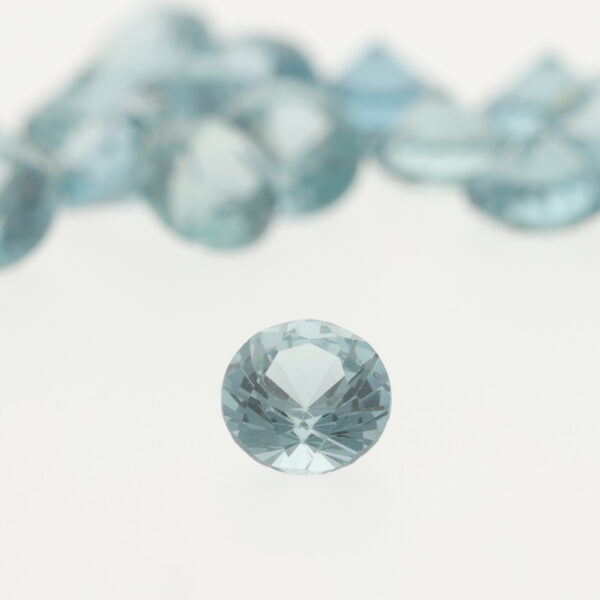 Spinelle synthétique Zircon bleu-vert Rond  -  4,20 mm